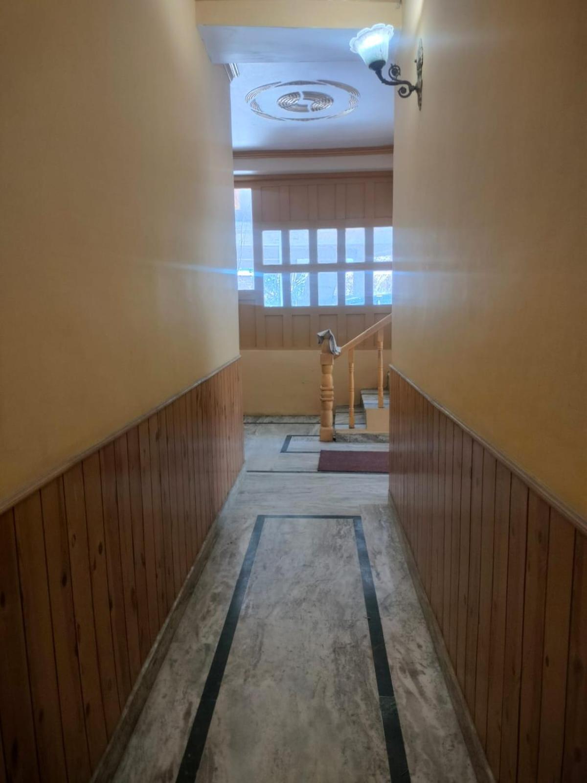 Govind Royal Stay Manāli Exteriér fotografie