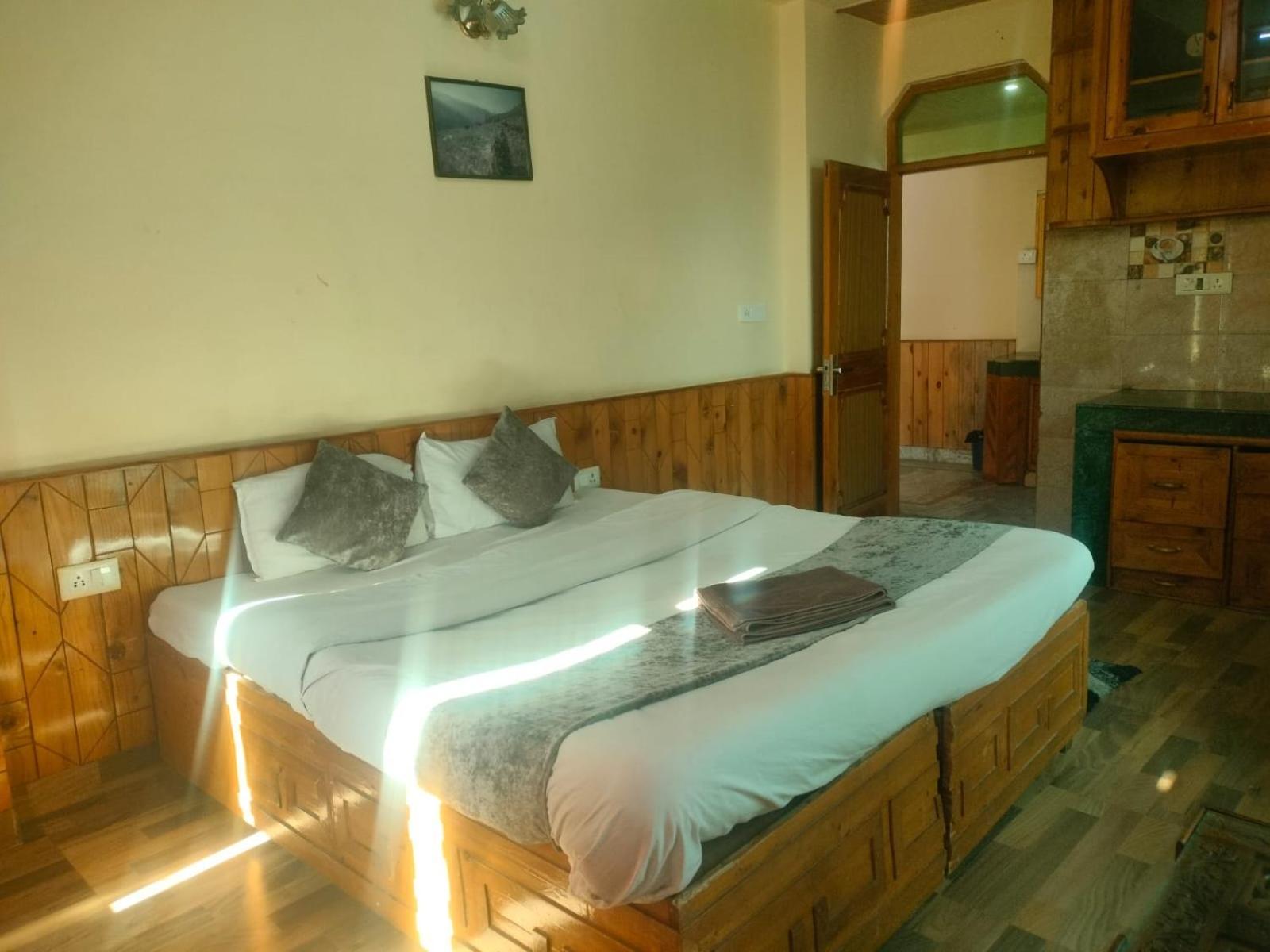 Govind Royal Stay Manāli Exteriér fotografie